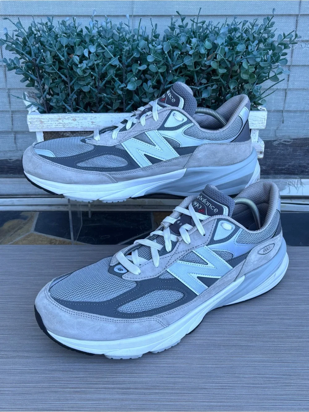 NEW BALANCE 990v6 Athletic Shoes